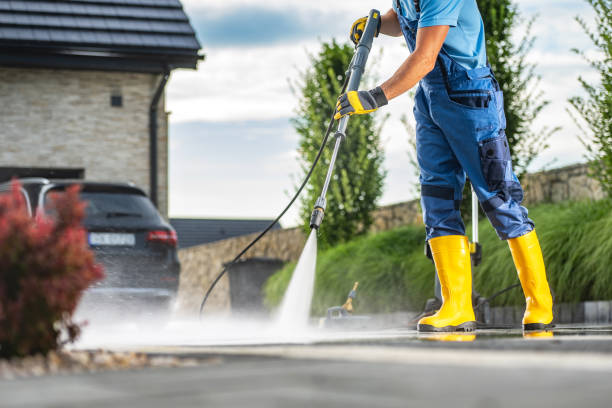 Best Fence Cleaning  in Middleborough Center, MA